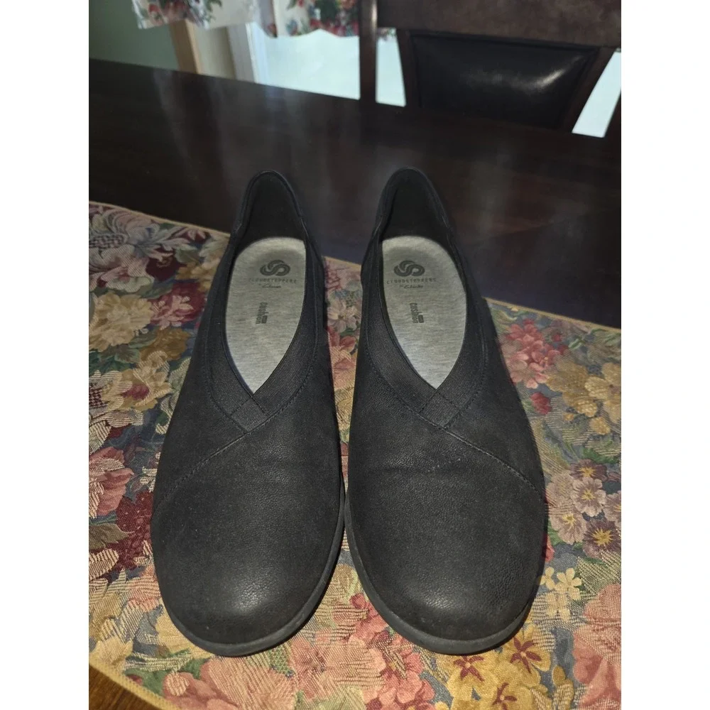 Clarks Cloudsteppers Breeze Ayla women's slip-on flats Size 10